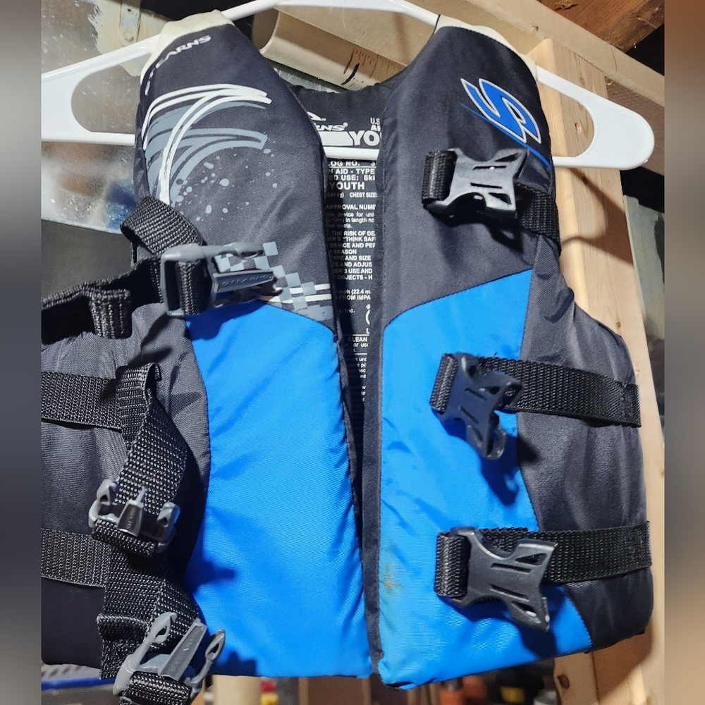 Youth life jacket Stearns blue